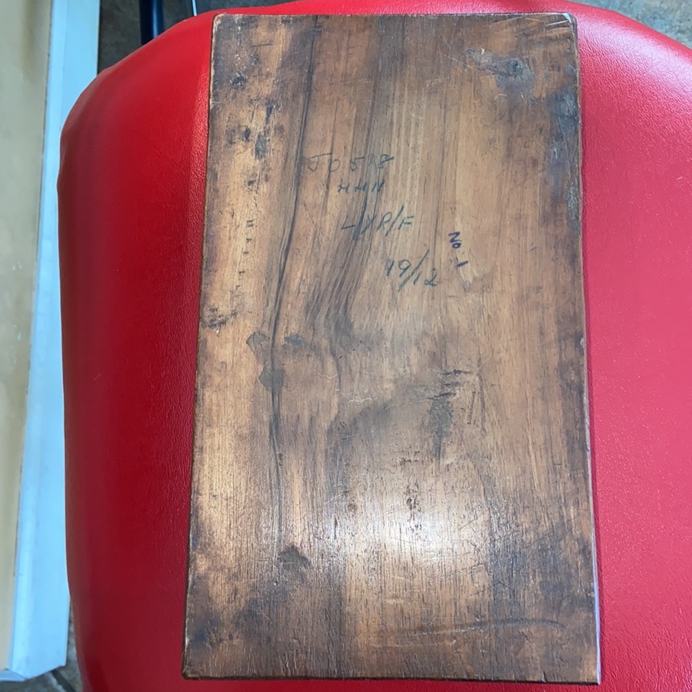 Hand carved wooden treasure jewelry box - Picture 3 of 14